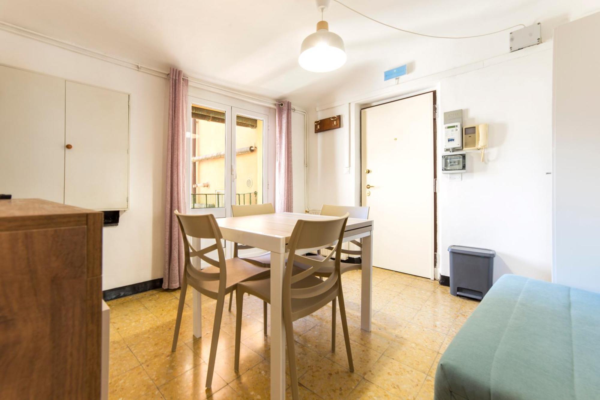 Appartamento Vincenzo House By 24 *